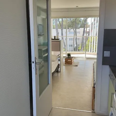 דירה Beautiful Studio Of 27 M Very Bright